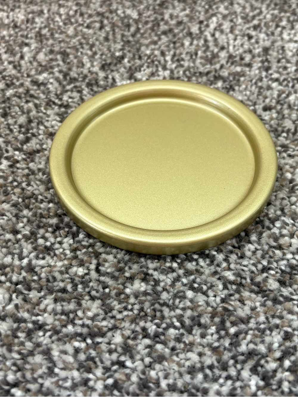 30 Gold Pillar Candle Plates